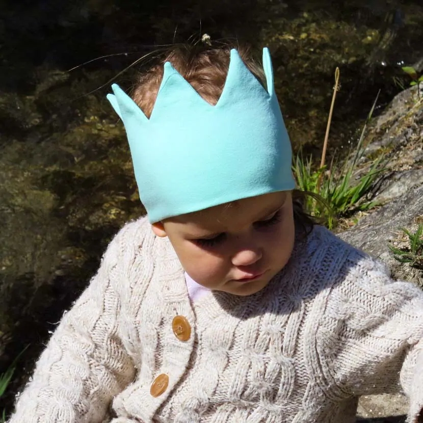 Čelenka korunka MINT 