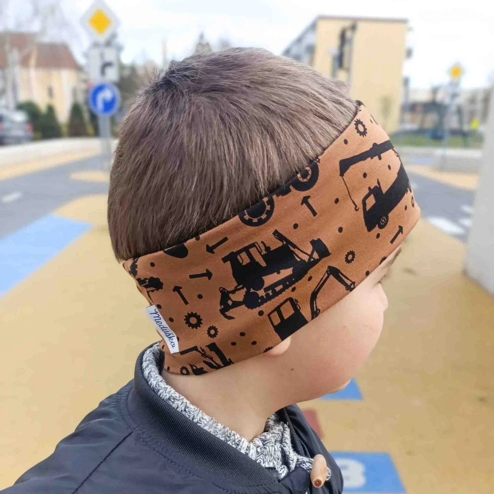 Čelenka pre chlapcov s motívom strojov